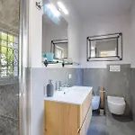 Amazing Home In Lazise * 拉齐塞