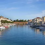 度假居 Amazing Home In Lazise *
