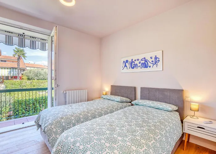 3 Bedroom Stunning In Dom wakacyjny Lazise