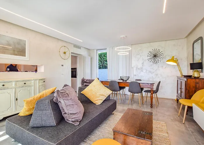 Dom wakacyjny 3 Bedroom Stunning In *