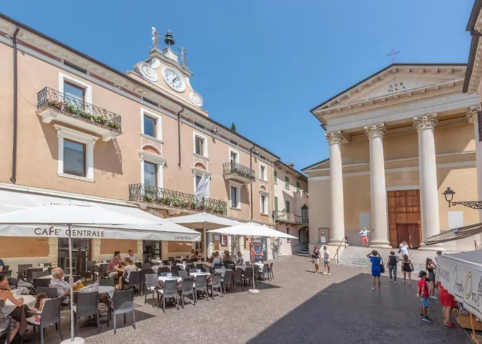 3 Bedroom Stunning In *